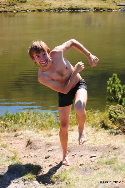 Прибирання озера Несамовитого